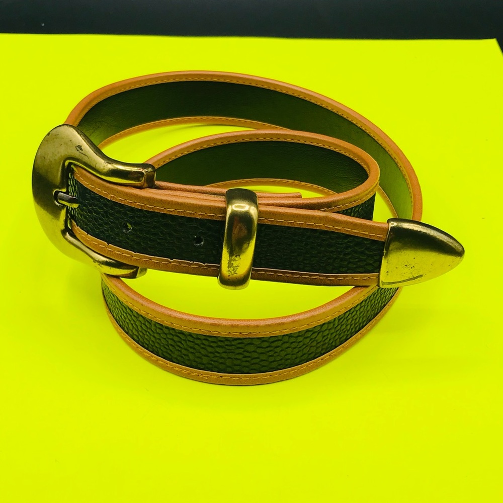 LADIES PEBBLED VEGAN LEATHER BELT VGUC